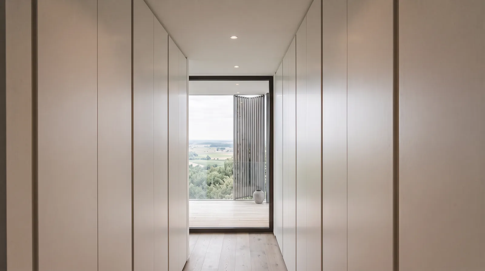 Haus K1, Ankleide