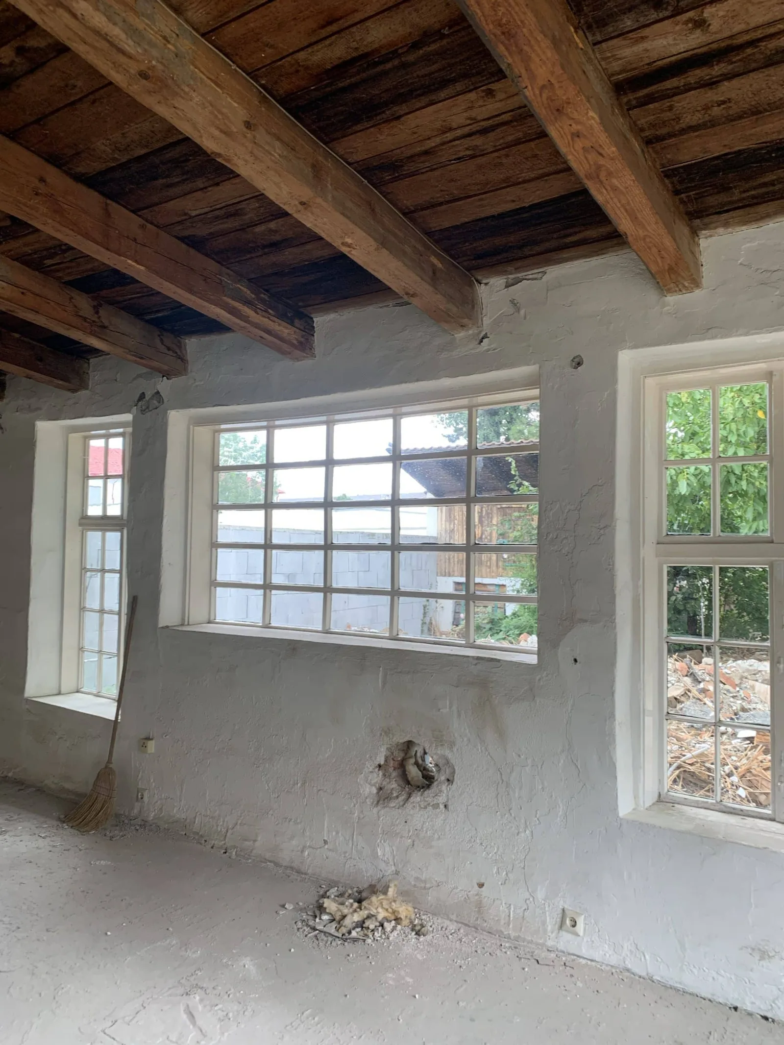 Haus PI, Innenraum mit Gartenblick
